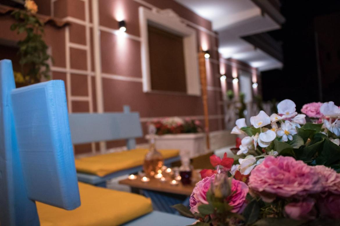 Vila Shehaj Luxury Lägenhet Vlorë Exteriör bild